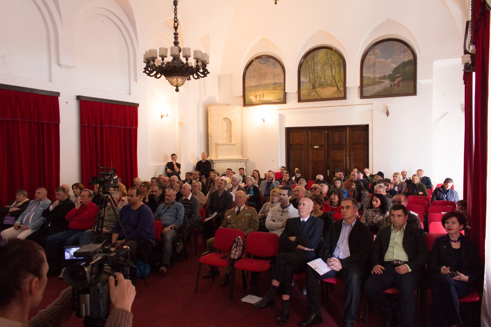 Participanti la prelegerea de la Primaria Campulung pentru Haiducii Muscelului