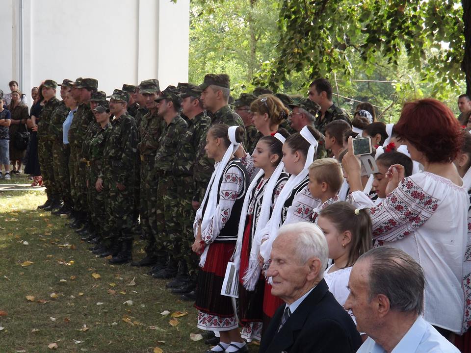 Comemorarea detinutilor politic - Targusor 2016 - Militari Copii